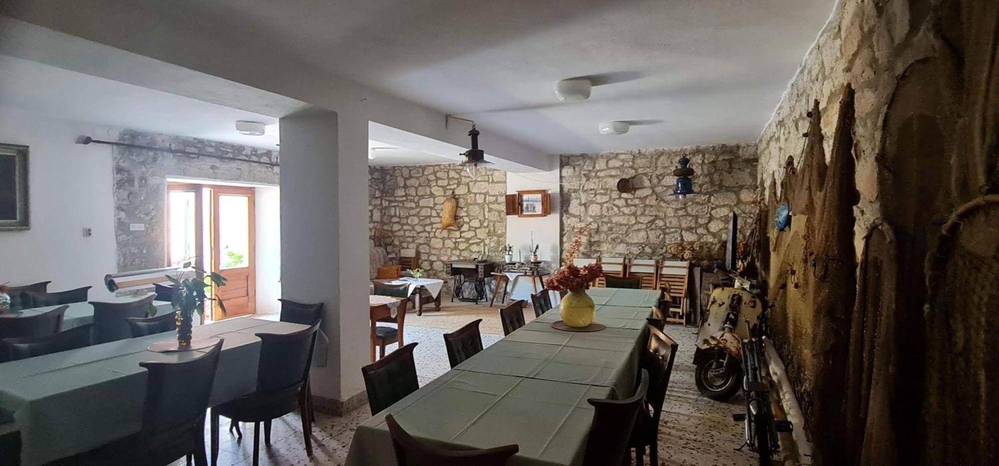 Guesthouse Lidija Сутиван Экстерьер фото